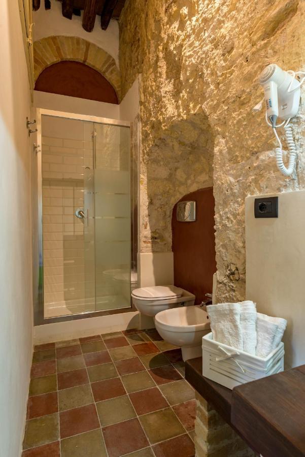Cappuccine Guesthouse กาญารี ภายนอก รูปภาพ